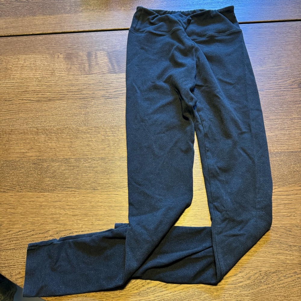 SKIMS Black Leggings Soft Knit Elastic Waist